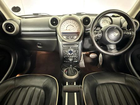 2012-MINI-Countryman-Cooper-S-Auto_1