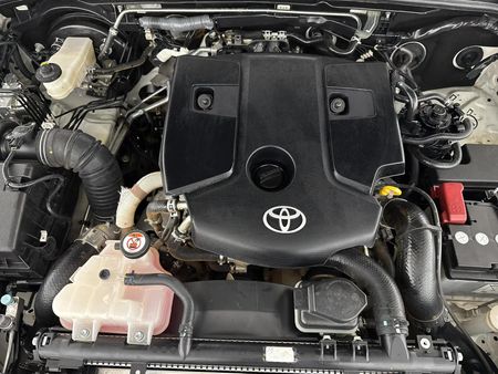 2023-Toyota-Hilux-24-GD-Single-Cab_9