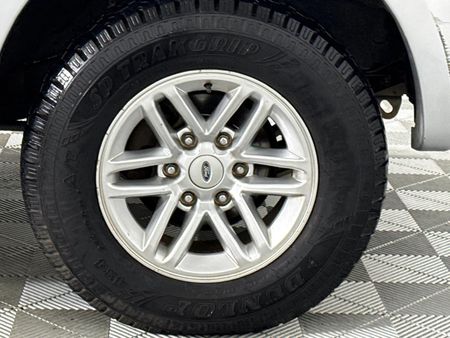 2012-Ford-Everest-30-TDCi-XLT_5