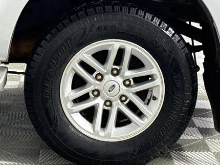2012-Ford-Everest-30-TDCi-XLT_6