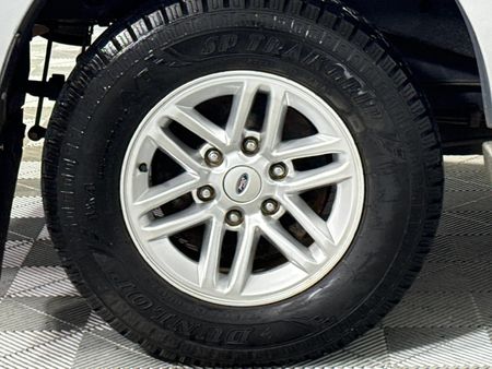 2012-Ford-Everest-30-TDCi-XLT_7