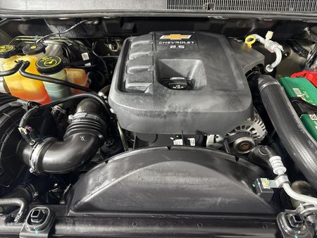 2015-Chevrolet-Trailblazer-25-LT_12