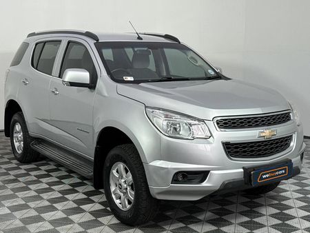 2015-Chevrolet-Trailblazer-25-LT_15