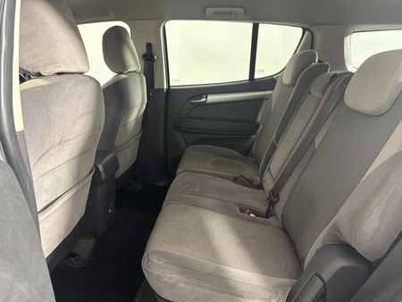 2015-Chevrolet-Trailblazer-25-LT_3