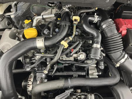 2018-Nissan-Micra-900T-Visia_9
