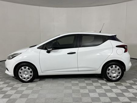 2018-Nissan-Micra-900T-Visia_15