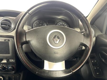 2014-Renault-Duster-15-dCi-Dynamique-4x4_11