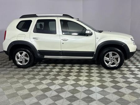 2014-Renault-Duster-15-dCi-Dynamique-4x4_16