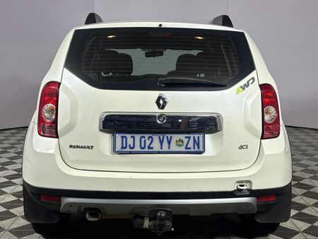2014-Renault-Duster-15-dCi-Dynamique-4x4_17