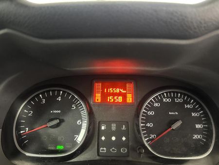 2014-Renault-Duster-15-dCi-Dynamique-4x4_2