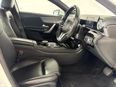 2019-Mercedes-Benz-A-Class-A-200-Sedan_9