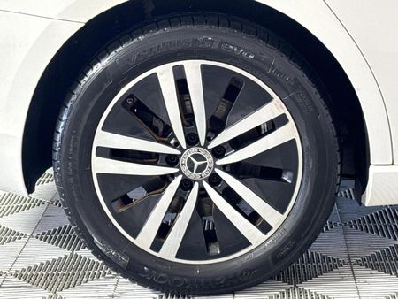 2019-Mercedes-Benz-A-Class-A-200-Sedan_7