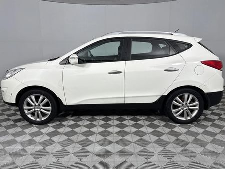 2010-Hyundai-ix35-20-GLS-Executive_19