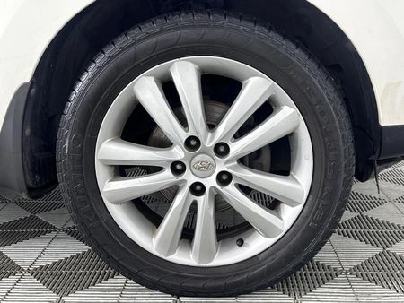 2010-Hyundai-ix35-20-GLS-Executive_5