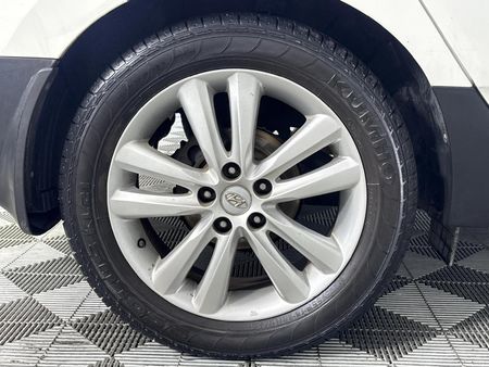 2010-Hyundai-ix35-20-GLS-Executive_7