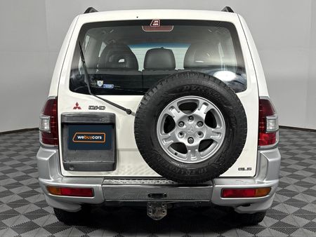 2002-Mitsubishi-Pajero-3200-DI-D-Auto-3-dr_16