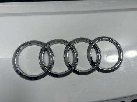2015-Audi-A1-12-TFSI-3-dr-Attraction_10