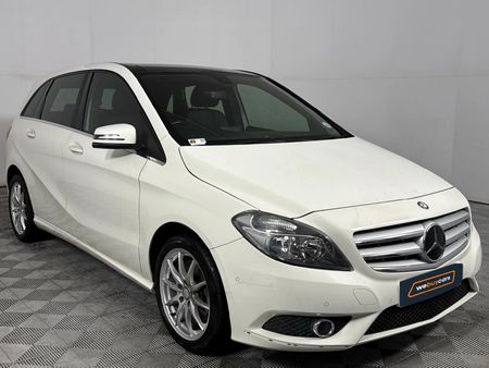 2014-Mercedes-Benz-B-Class-B-250-BE-Auto_17