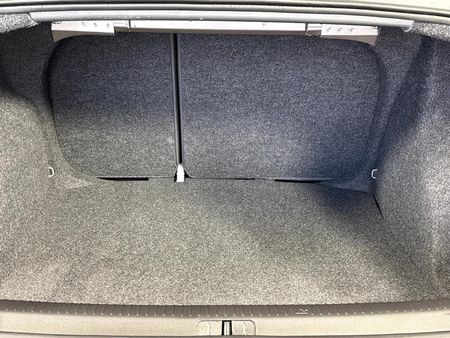 2007-Volkswagen-Polo-Classic-14-Trendline_12