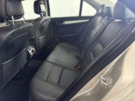 2007-Mercedes-Benz-C-Class-C-280-Avantgarde-Auto_3