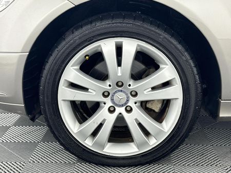 2007-Mercedes-Benz-C-Class-C-280-Avantgarde-Auto_4