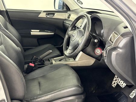2011-Subaru-Forester-25-XT-Premium-Auto_9