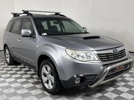 2011-Subaru-Forester-25-XT-Premium-Auto_15