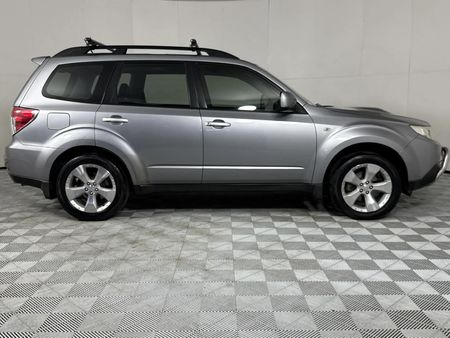 2011-Subaru-Forester-25-XT-Premium-Auto_16