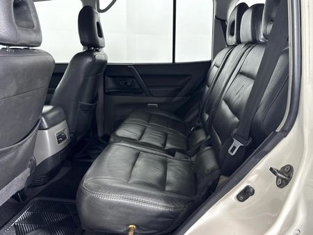 2006-Mitsubishi-Pajero-3200-DI-D-GLX-Auto_3