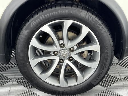 2015-Nissan-Juke-15dCi-Acenta_5