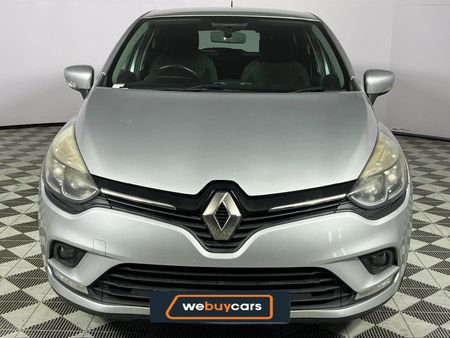 2017-Renault-Clio-IV-12T-Expression-Auto-5-dr-88kW_14