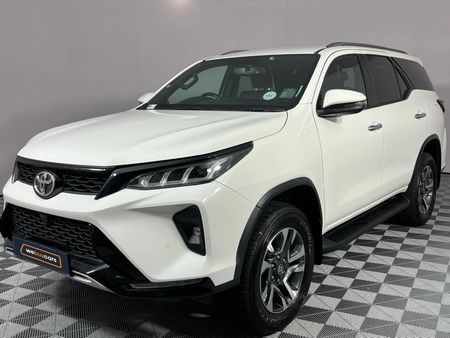 2025-Toyota-Fortuner-28-GD-6-RB-Auto_0