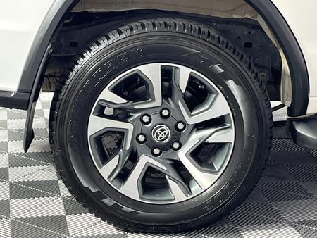 2025-Toyota-Fortuner-28-GD-6-RB-Auto_6