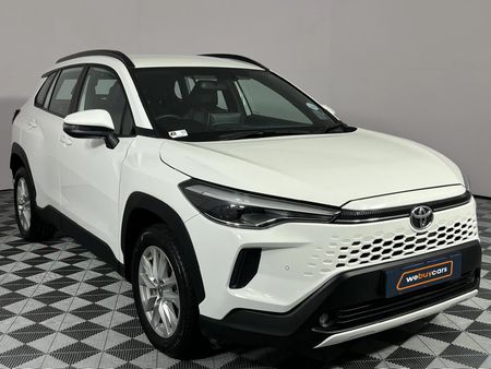 2025-Toyota-Corolla-Cross-18-XS_16