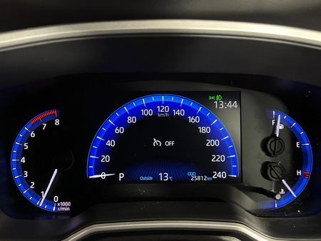 2025-Toyota-Corolla-Cross-18-XS_2