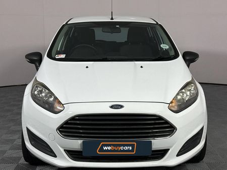 2015-Ford-Fiesta-14-Ambiente-5-dr_9