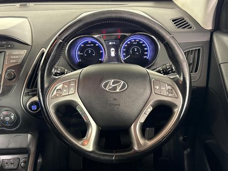 2014-Hyundai-ix35-20-CRDi-Elite_12