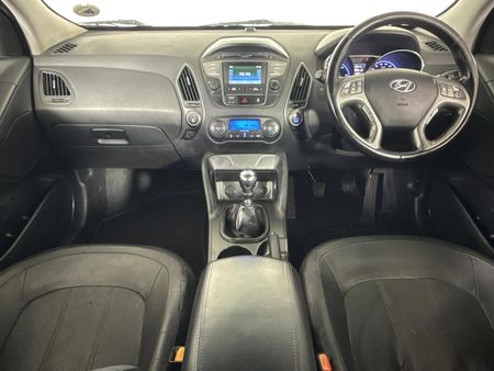 2014-Hyundai-ix35-20-CRDi-Elite_1