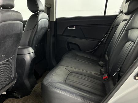 2015-Kia-Sportage-20-CRDi-Auto_3