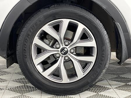 2015-Kia-Sportage-20-CRDi-Auto_4