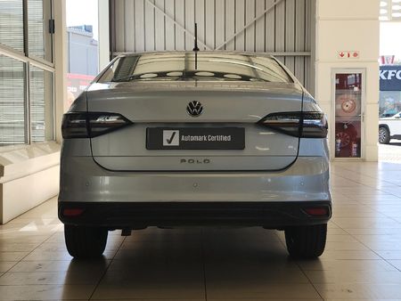2024-Volkswagen-Polo-16-Classic-Auto_3