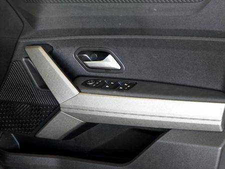 2026-Renault-Duster-13T-Intens-EDC_26