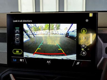 2026-Renault-Duster-13T-Intens-EDC_31