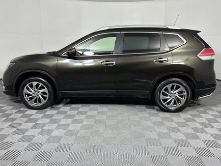 2015-Nissan-X-Trail-16-dCi-LE-4x4_19