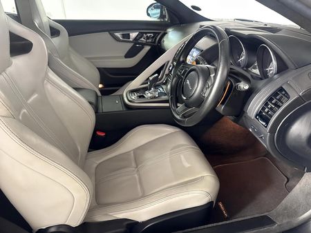 2019-Jaguar-F-Type-S-30-V6-Coupe-Auto_7