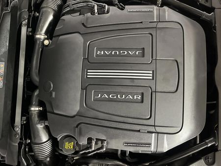 2019-Jaguar-F-Type-S-30-V6-Coupe-Auto_8