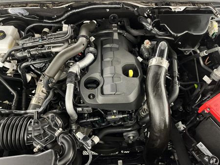 2024-Volkswagen-Amarok-20-BiTDI-154kW-4Motion-Style-Double-Cab_10