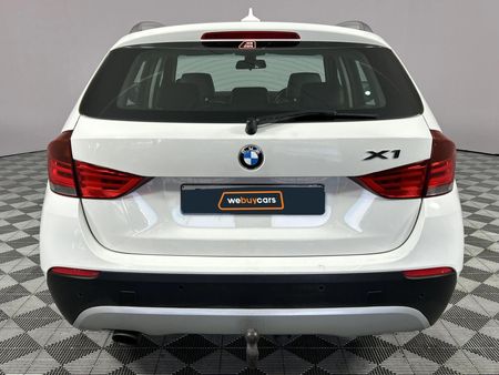 2011-BMW-X1-sDrive20d-Auto_18