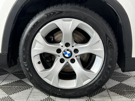 2011-BMW-X1-sDrive20d-Auto_5