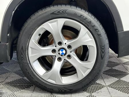 2011-BMW-X1-sDrive20d-Auto_6